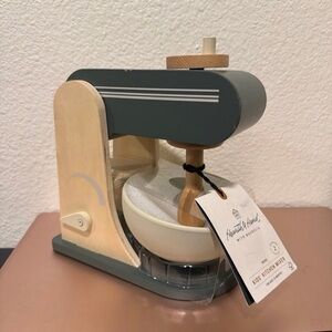 HEARTH & AND HAND WITH MAGNOLIA KIDS WOOD GREEN KITCHEN MIXER NEW